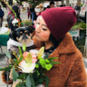 Meet your Posher, Daniela